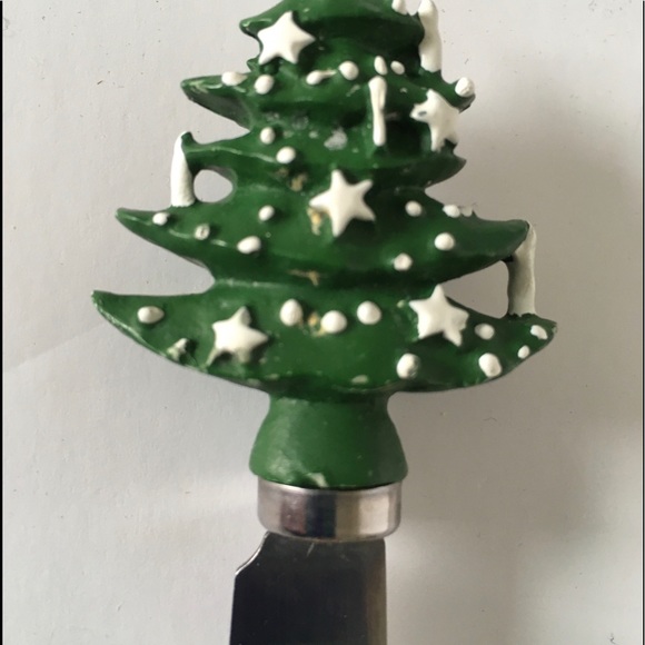 DONATING SOON! Christmas tree topped small spreaders - Picture 5 of 7